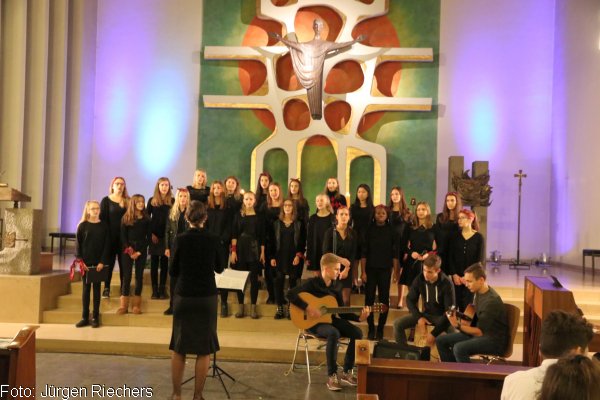 Groer Chor und Christmas Combo (Ltg. Lisa Wende)
